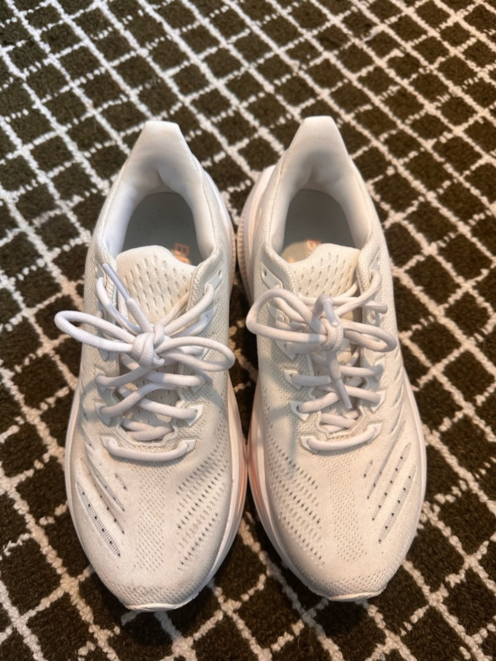 Brooks Glycerinmax Women’s White and Pink